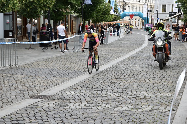 液成为必须 液成为必须